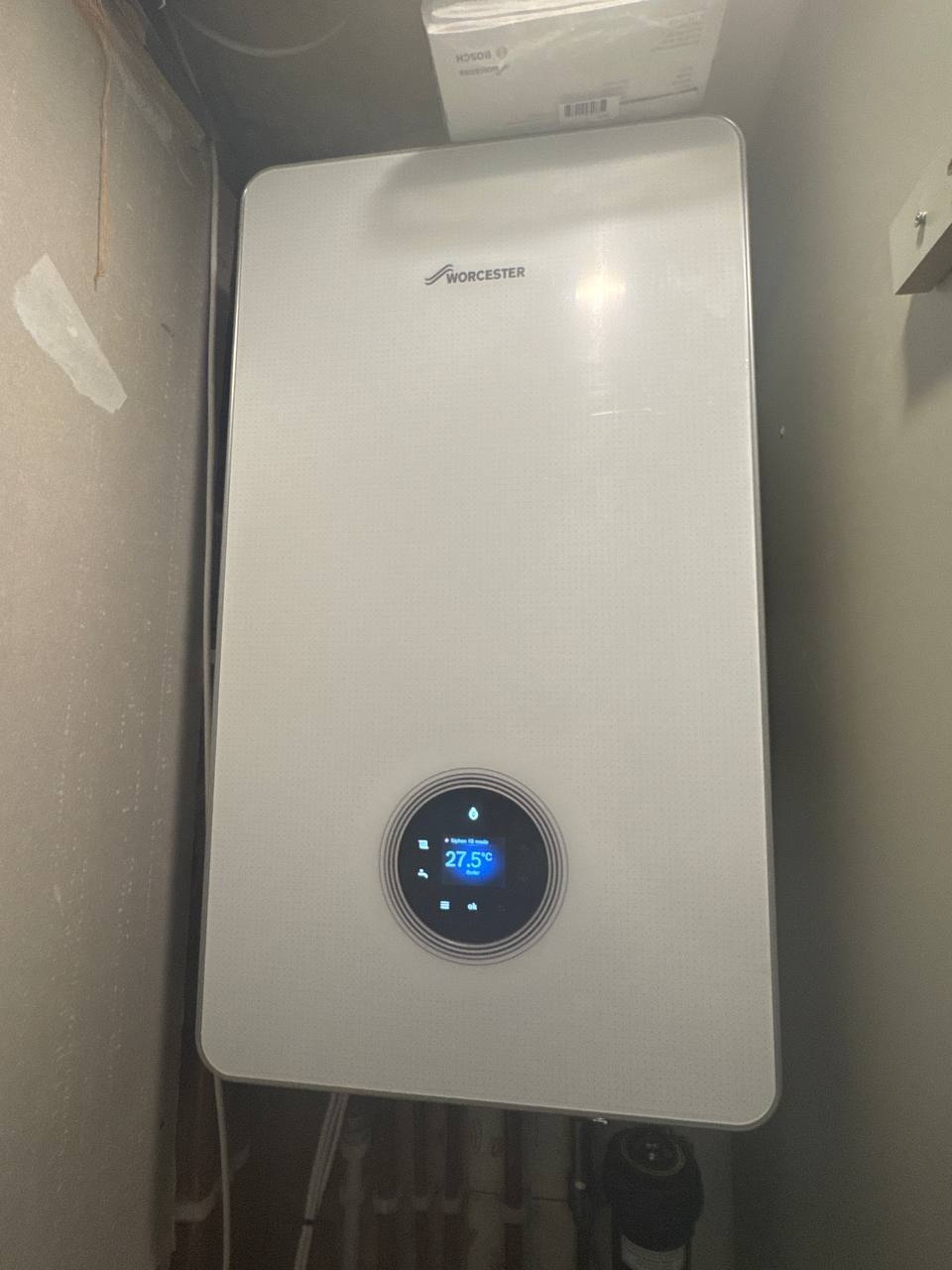 Recently installed Worcester combi boiler in a South West London home